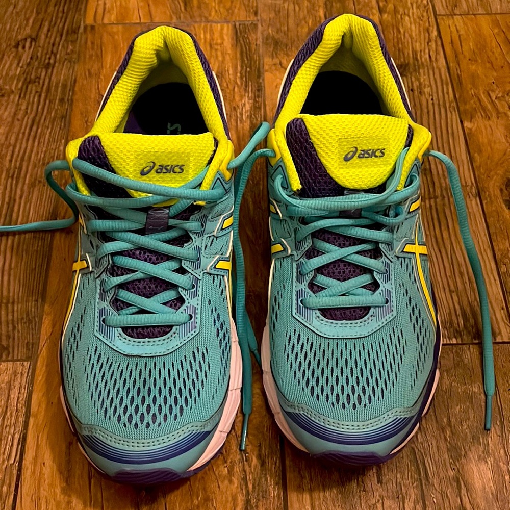Women’s ASICS running shoes